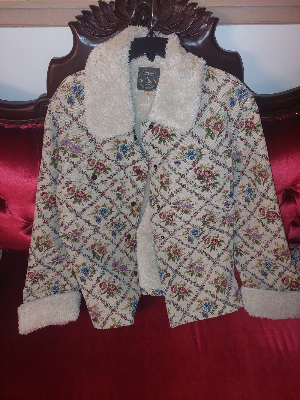 Fall Weather Floral Teddy-Lined Jacket Quilt Inspired Cream Multicolor Flowers